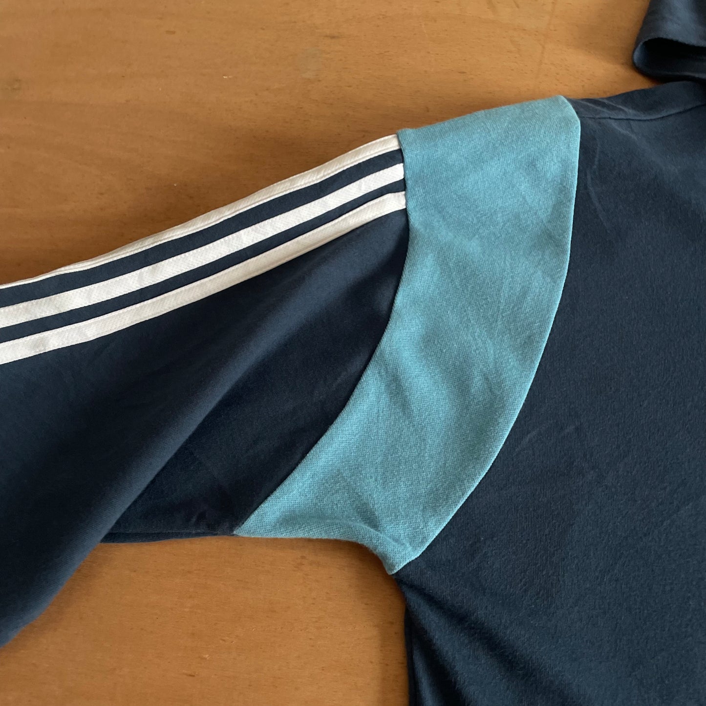 Adidas Zipper Hooded Jacket - M
