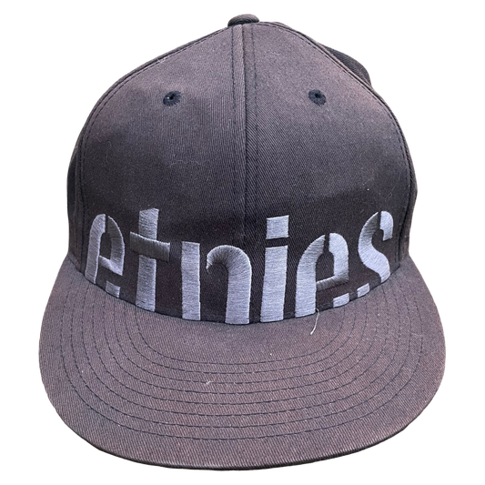 Etnies Skateboard Cap Black Snapback with Bold Logo - Size 7 1/4" 5/8"