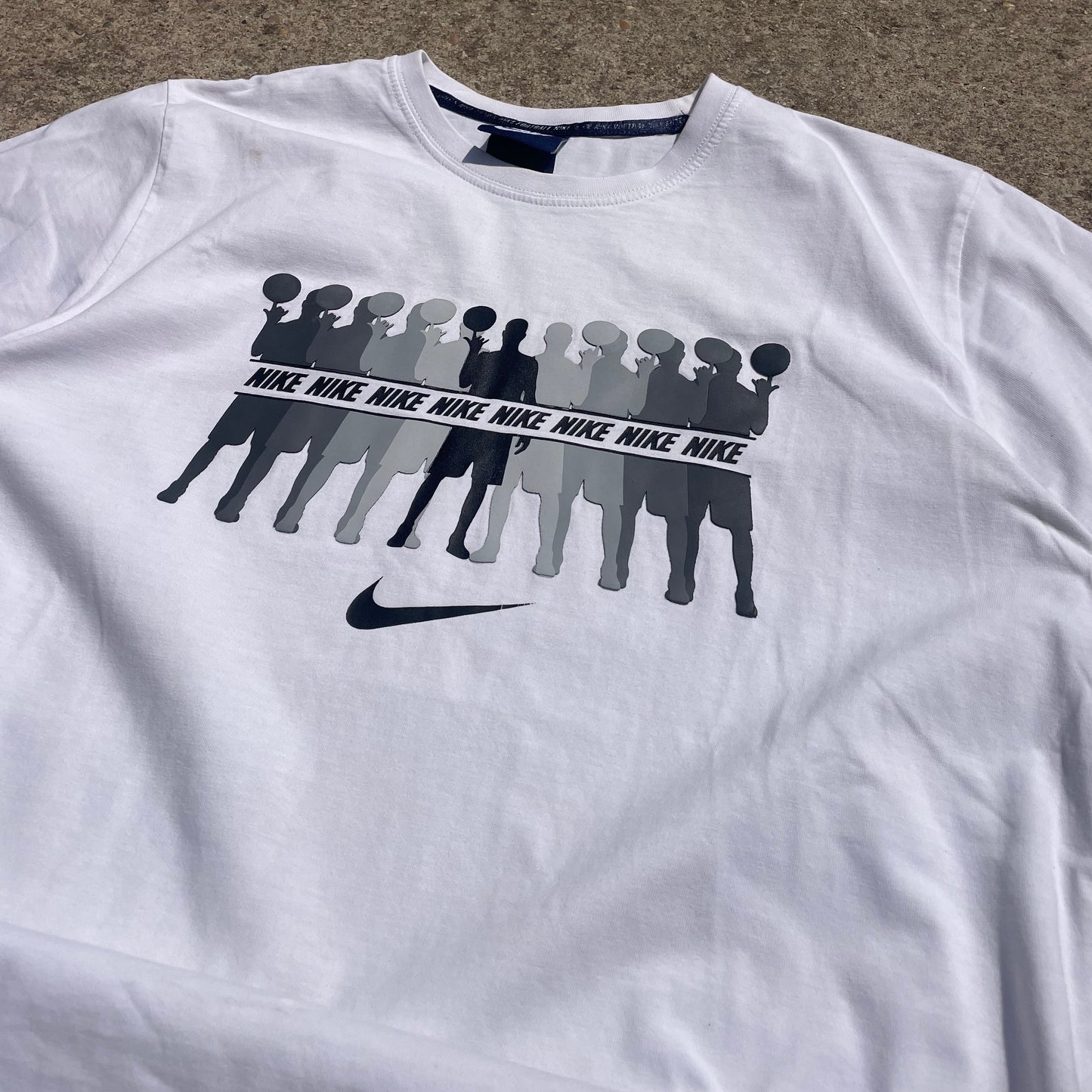 Nike Graphic T-Shirt Basketball - S