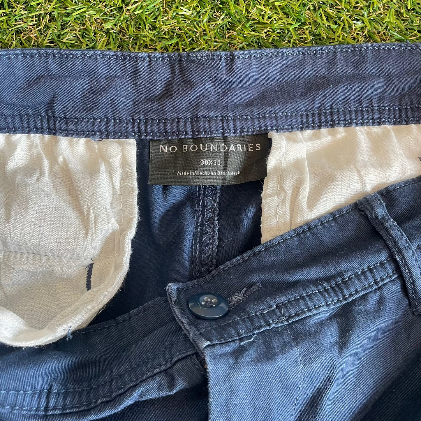 No Boundaries Cargo Pants - M