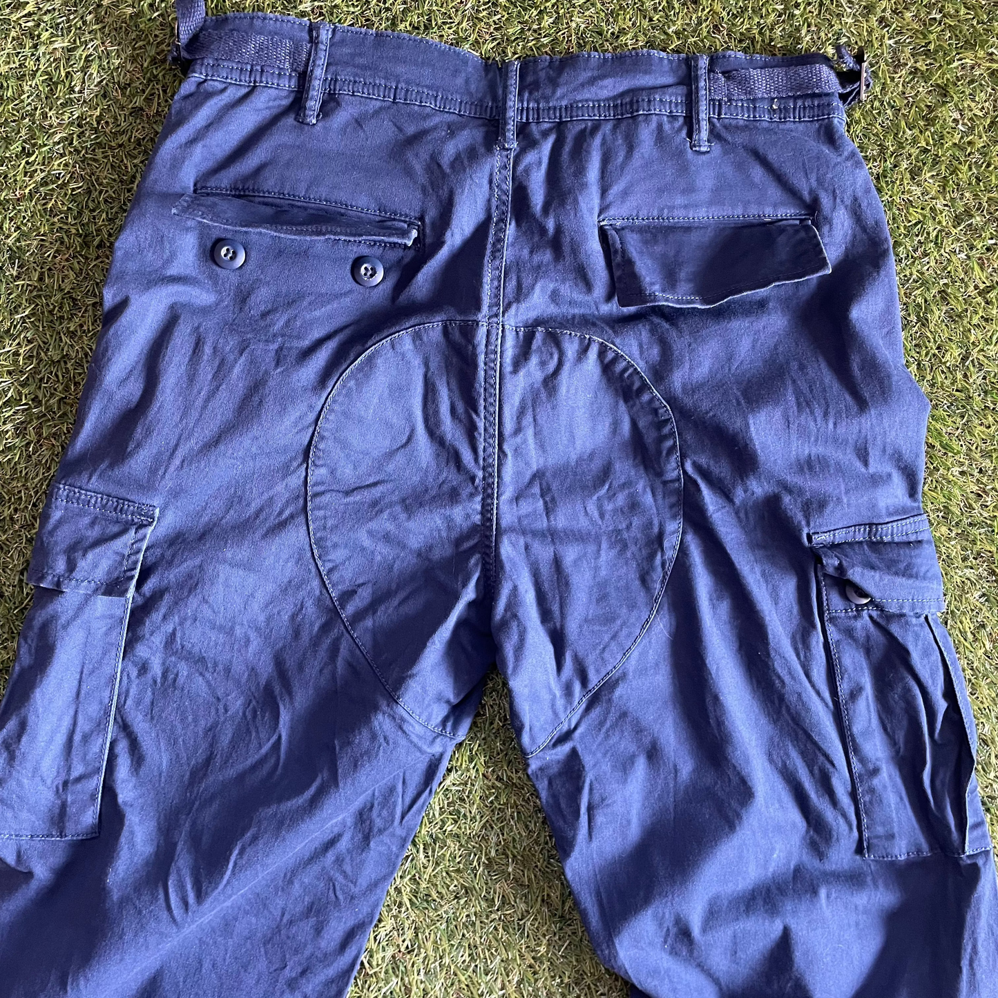 No Boundaries Cargo Pants - M
