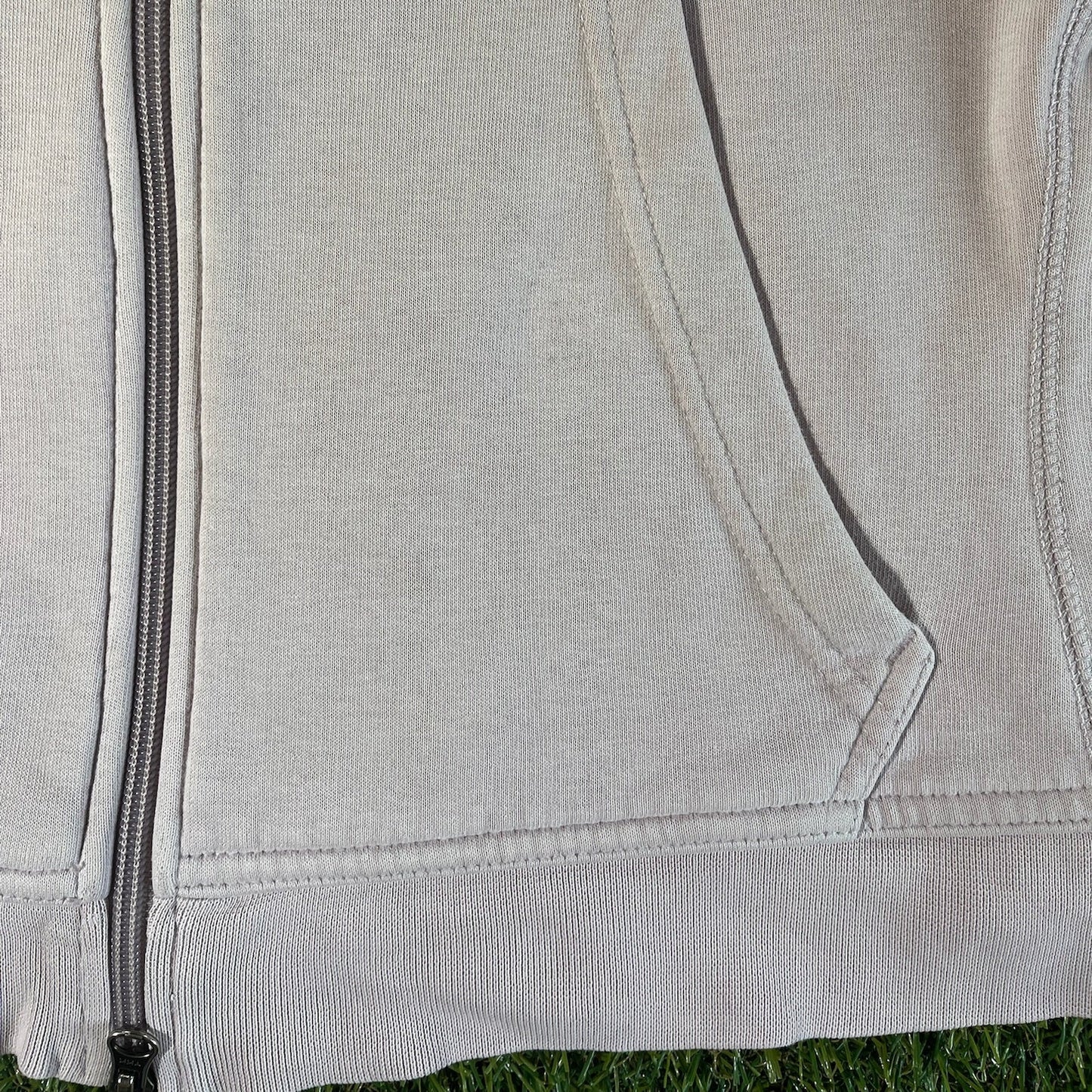 Nike Zipper Hooded Jacket - XS