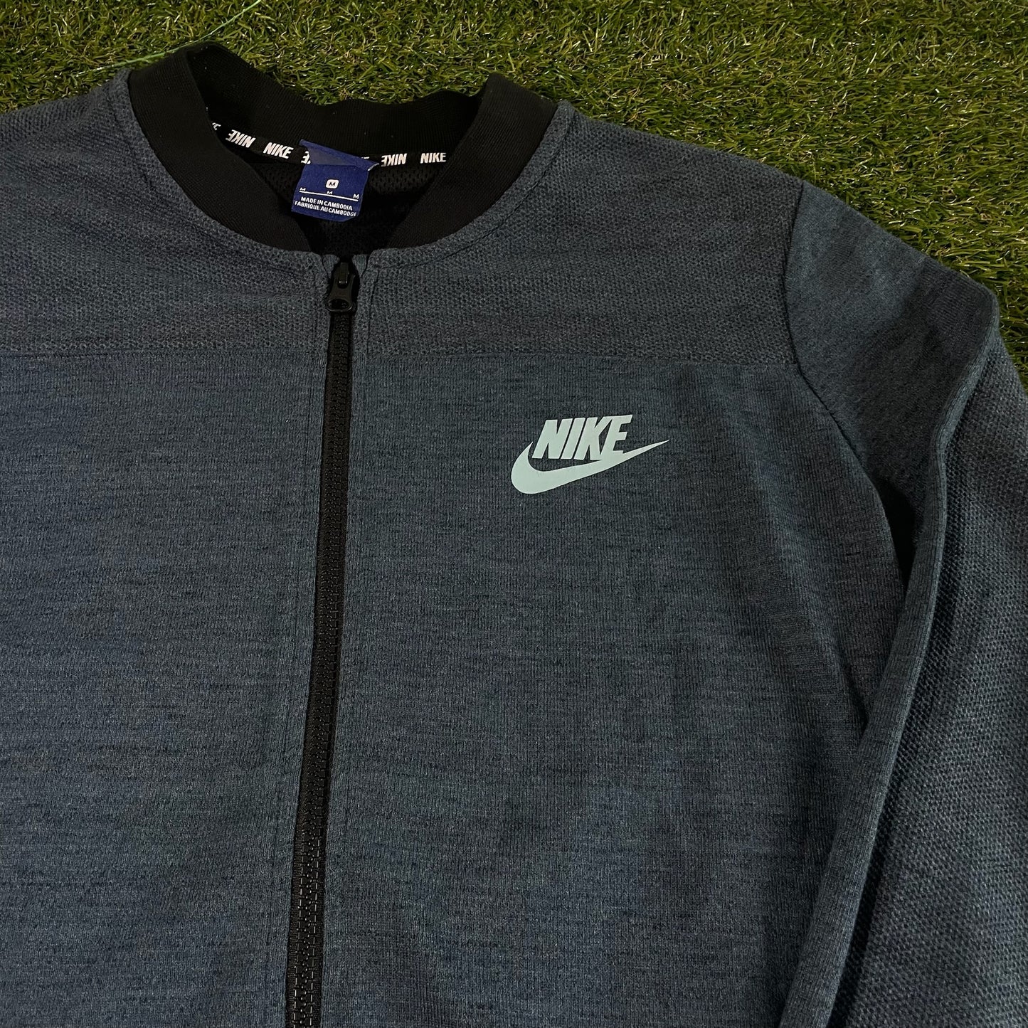 Nike Zipper Jacket - M